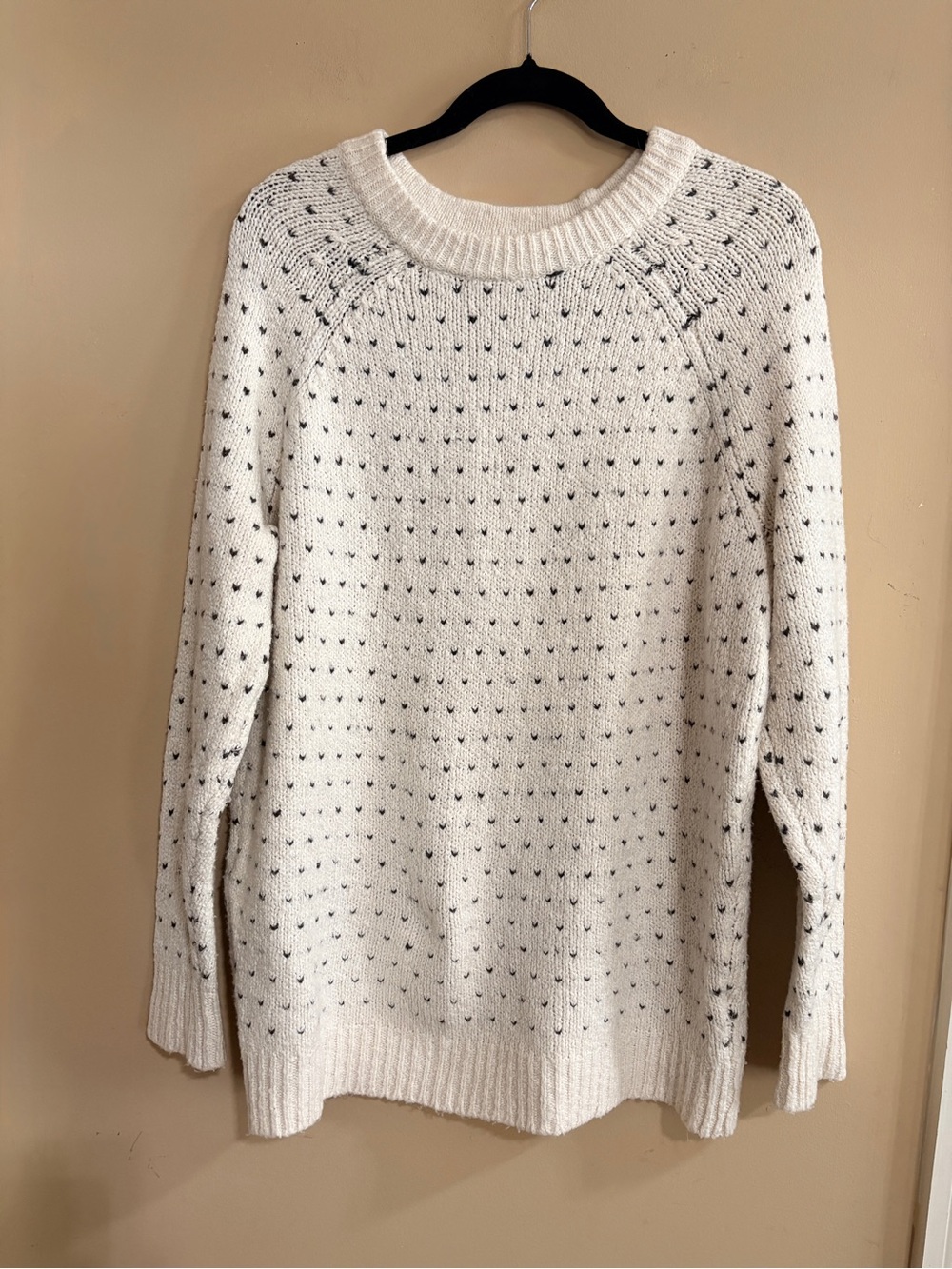 Aerie Oversized Cream Crewneck Cozy Heart Sweater Small